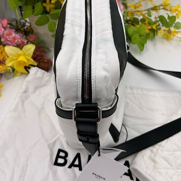SOLD!!!!!!!!!!     Women’s Balmain logo, print diaper bag made in Italy - Picture 3 of 10